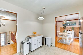 Peaceful 1-acre Parksville Home: Large Deck & Yard