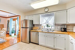 Peaceful 1-acre Parksville Home: Large Deck & Yard