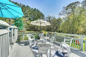 Peaceful 1-acre Parksville Home: Large Deck & Yard