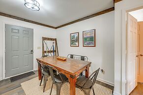 Covered Deck & Fire Pits: Cabin in Cashiers