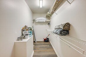 Covered Deck & Fire Pits: Cabin in Cashiers