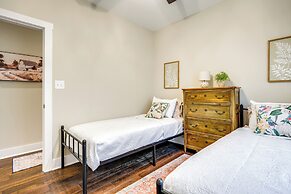 Near Parks & Lakes: Family-friendly Cleveland Home