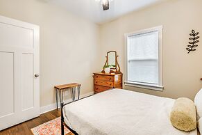 Near Parks & Lakes: Family-friendly Cleveland Home