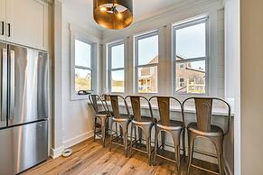 Nolin Lake Family Retreat: Deck, Fire Pit & Games!