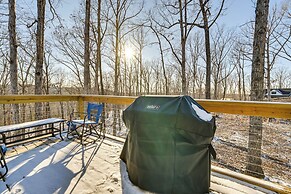 Nolin Lake Family Retreat: Deck, Fire Pit & Games!