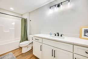 Nolin Lake Family Retreat: Deck, Fire Pit & Games!