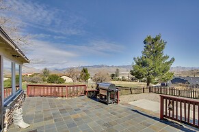 6 Mi to Lake Isabella: Mountain Mesa Getaway