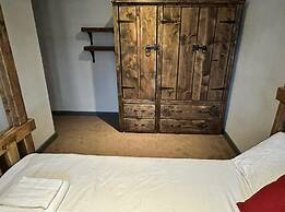 Leamington Spa-3 Bed-garden-pets-parking