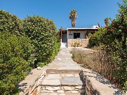 Elena s Traditional Dreamhouse