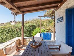 Elena s Traditional Dreamhouse