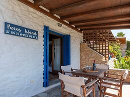 Elena s Traditional Dreamhouse