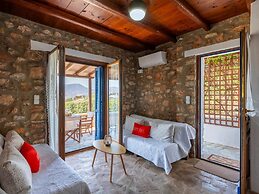 Elena s Traditional Dreamhouse