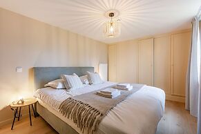 Vacation Home for 6 Person and Beautiful Garden