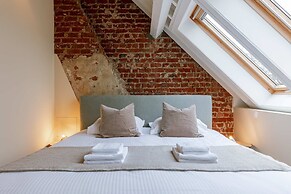 Vacation Home for 6 Person and Beautiful Garden