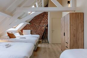 Vacation Home for 6 Person and Beautiful Garden