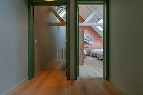 Vacation Home for 6 Person and Beautiful Garden