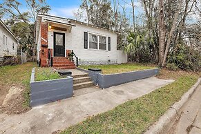 C.a.l.m. Cottage At The Last Mile 2 Bedroom Home