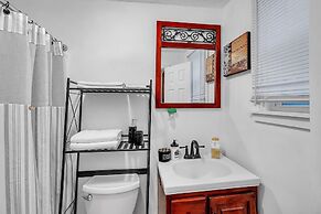 C.a.l.m. Cottage At The Last Mile 2 Bedroom Home