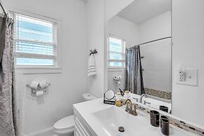 C.a.l.m. Cottage At The Last Mile 2 Bedroom Home