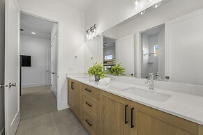 Villa #35 At Bloomington Country Club 4 Bedroom Townhouse