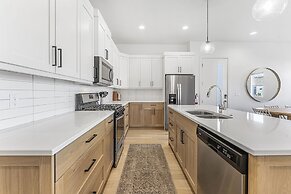 Villa #35 At Bloomington Country Club 4 Bedroom Townhouse