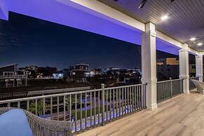 749 Paradise Pointe New Luxury Build 7 Bedroom Home