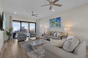 749 Paradise Pointe New Luxury Build 7 Bedroom Home