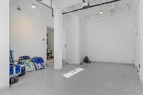 749 Paradise Pointe New Luxury Build 7 Bedroom Home