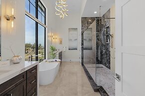 749 Paradise Pointe New Luxury Build 7 Bedroom Home