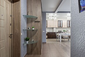 Stylish apartments near metro Vostok