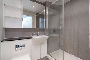 Superb Artists Flat w Free Parking