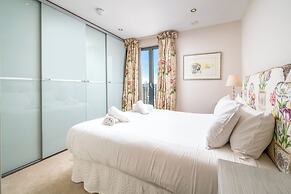 Superb Artists Flat w Free Parking