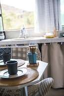 Chale com Lago Natural Exclusivo - Chale Jade