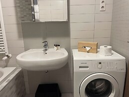 Smart Carrara Apartments