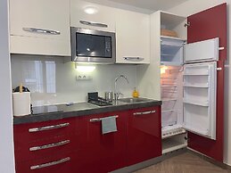 Smart Carrara Apartments