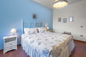 Agriturismo Agresto Apartments Pool