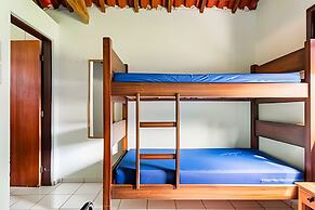 Chácara com 4 Chalés grande piscina