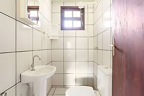 Chácara com 4 Chalés grande piscina