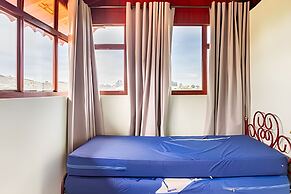 Chácara com 4 Chalés grande piscina