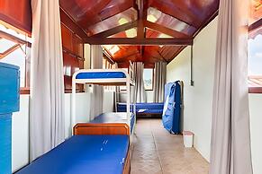 Chácara com 4 Chalés grande piscina