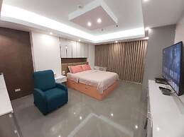 Azure Urban Resort Staycation