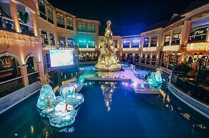 Azure Urban Resort Staycation