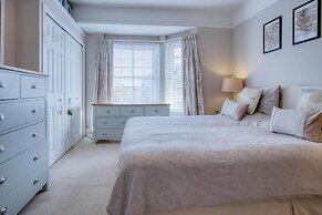 Little Glen - 3 Bedroom Holiday Home - Tenby