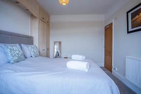 Little Glen - 3 Bedroom Holiday Home - Tenby