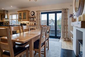 Little Glen - 3 Bedroom Holiday Home - Tenby