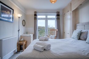 Little Glen - 3 Bedroom Holiday Home - Tenby