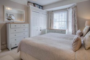 Little Glen - 3 Bedroom Holiday Home - Tenby