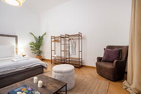 High-End Apartment in Bari Center