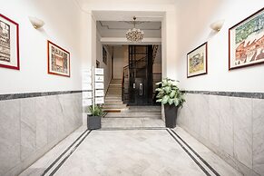 High-End Apartment in Bari Center