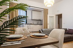 High-End Apartment in Bari Center